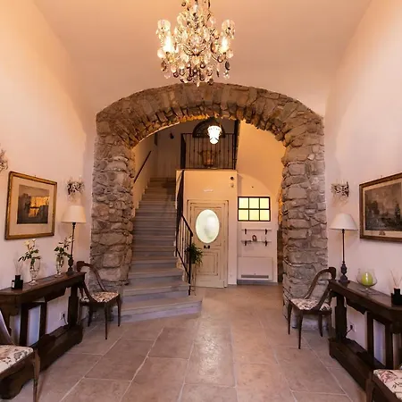 ベッド・アンド・ブレックファスト Palazzo Cantarella *