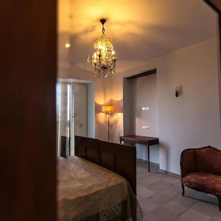 Palazzo Cantarella Bed and breakfast *