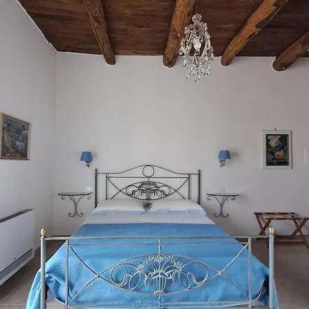 Palazzo Cantarella Bed & Breakfast Stella Cilento