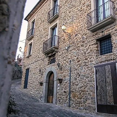 Palazzo Cantarella