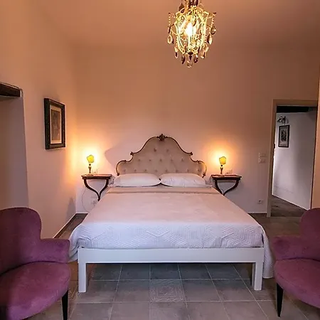 Palazzo Cantarella Bed & Breakfast *