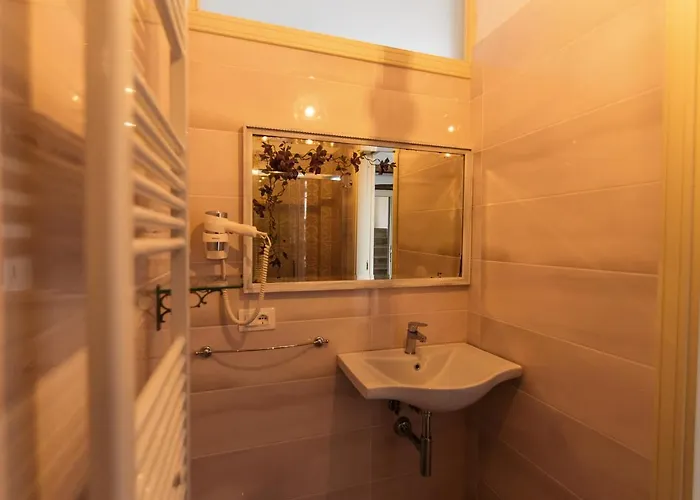 Palazzo Cantarella * Stella Cilento